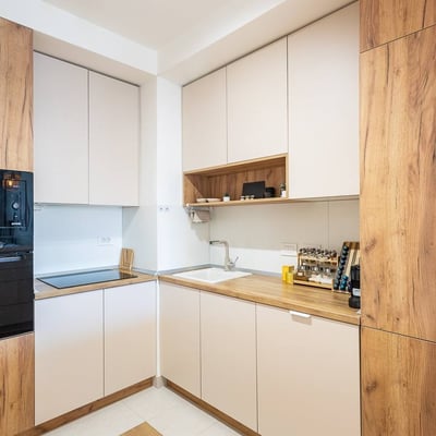 Rental of a bright 3-room apartment, 77 m², BW Eterna, Belgrade Waterfront, Belgrade, Serbia